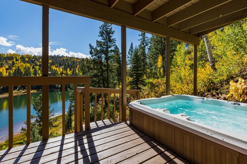 Cabin on Columbine Lake - Large deck - Hot Tub/Views  - 1 mile to Purgatory