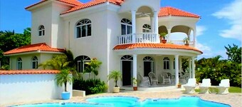 Caribbean Luxury Villa - House of Mermaids ✅Ocean View ✅Private Pool ✅Full Staff