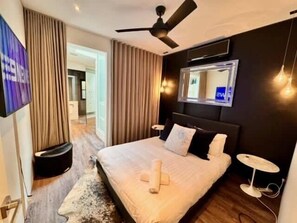 3 bedrooms, iron/ironing board, WiFi, bed sheets