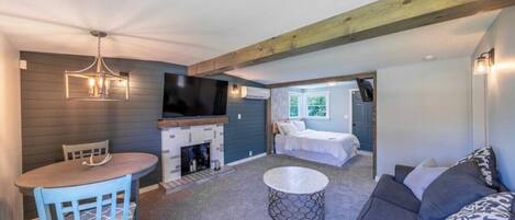 Télévision, chaîne hi-fi