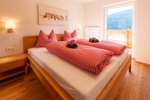 3 bedrooms, WiFi