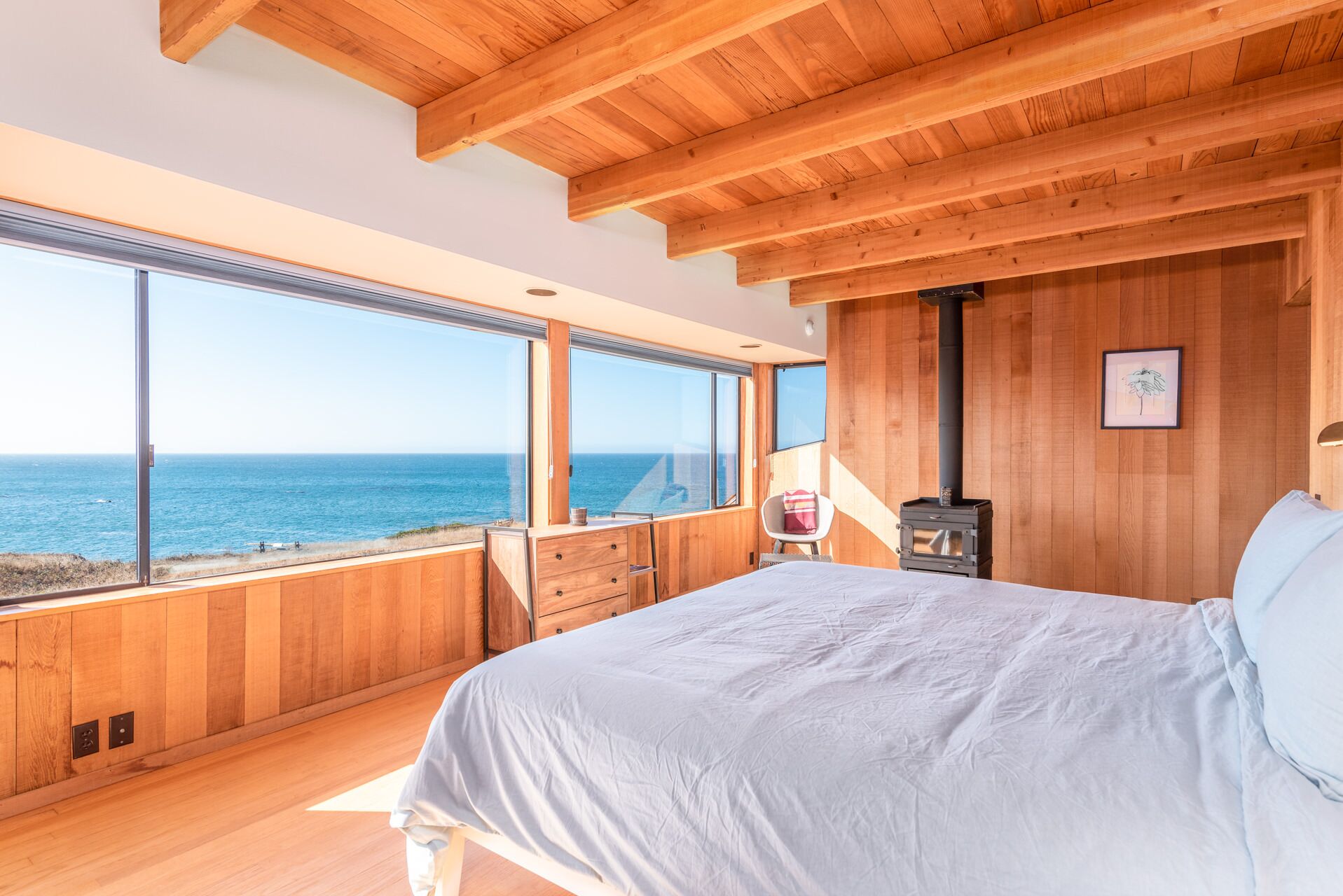 House, Multiple Beds, Hot Tub, Ocean View | 3 bedrooms, individually decorated, individually furnished