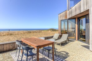 Balcony - The Bluff House (Sea Ranch)