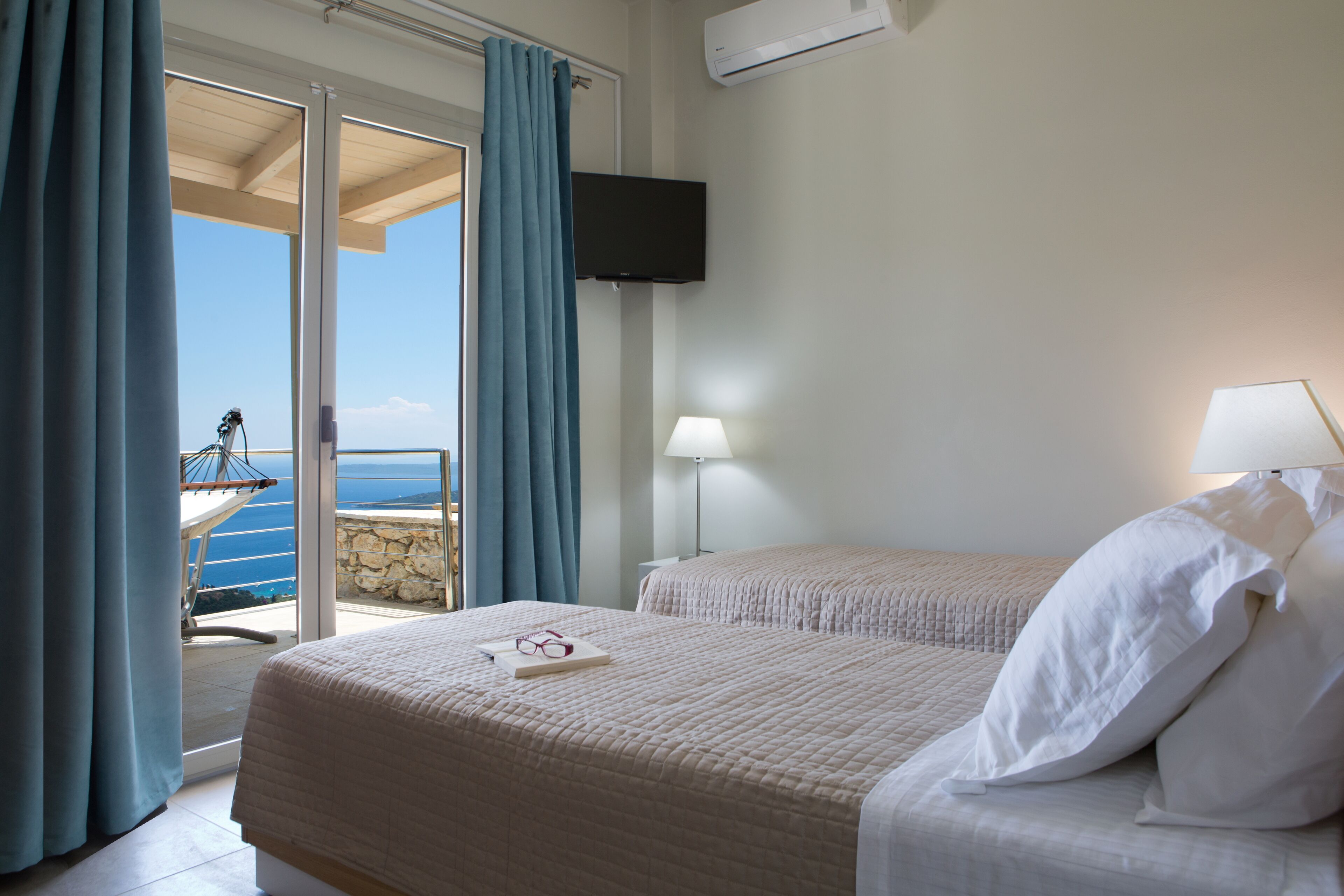 3 habitaciones y caja de seguridad en la habitación 