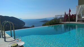 Alberca infinita