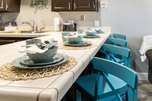 Condo, 1 Queen Bed with Sofa bed, Balcony, Pool View | Private kitchen | Fridge, microwave, oven, stovetop