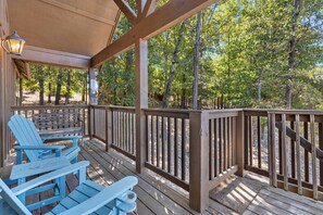 House, Multiple Beds, Balcony, Garden View (Grey Moose Lodge) | View from room