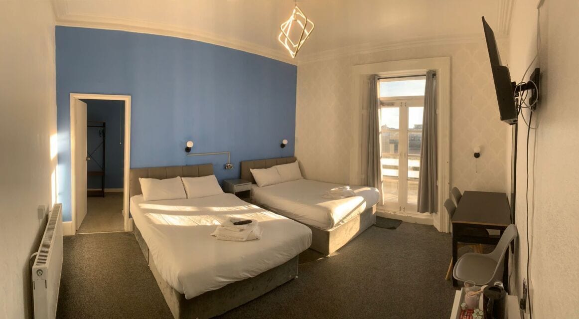 Quadruple Room, Ensuite, Sea View | Free WiFi, bed sheets