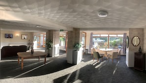 Lobby - Savoy Hotel (Weston-super-Mare)