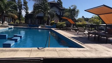 Udendørs pool