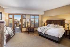 公寓客房, 1 張特大雙人床  和 1 張沙發床, 熱水浴缸, 山景 | 1 間臥室、熨斗/熨衣板、免費無線上網