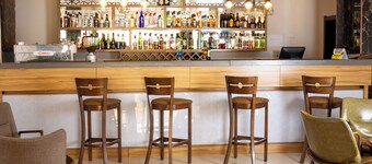 The Grand Palace Hotel