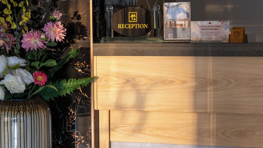 The Grand Palace Hotel