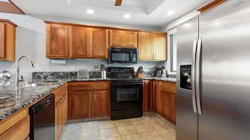 Condo, Multiple Beds, Lanai, Ocean View | 2 bedrooms, free WiFi