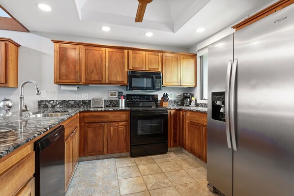 Condo, Multiple Beds, Lanai, Ocean View | 2 bedrooms, free WiFi
