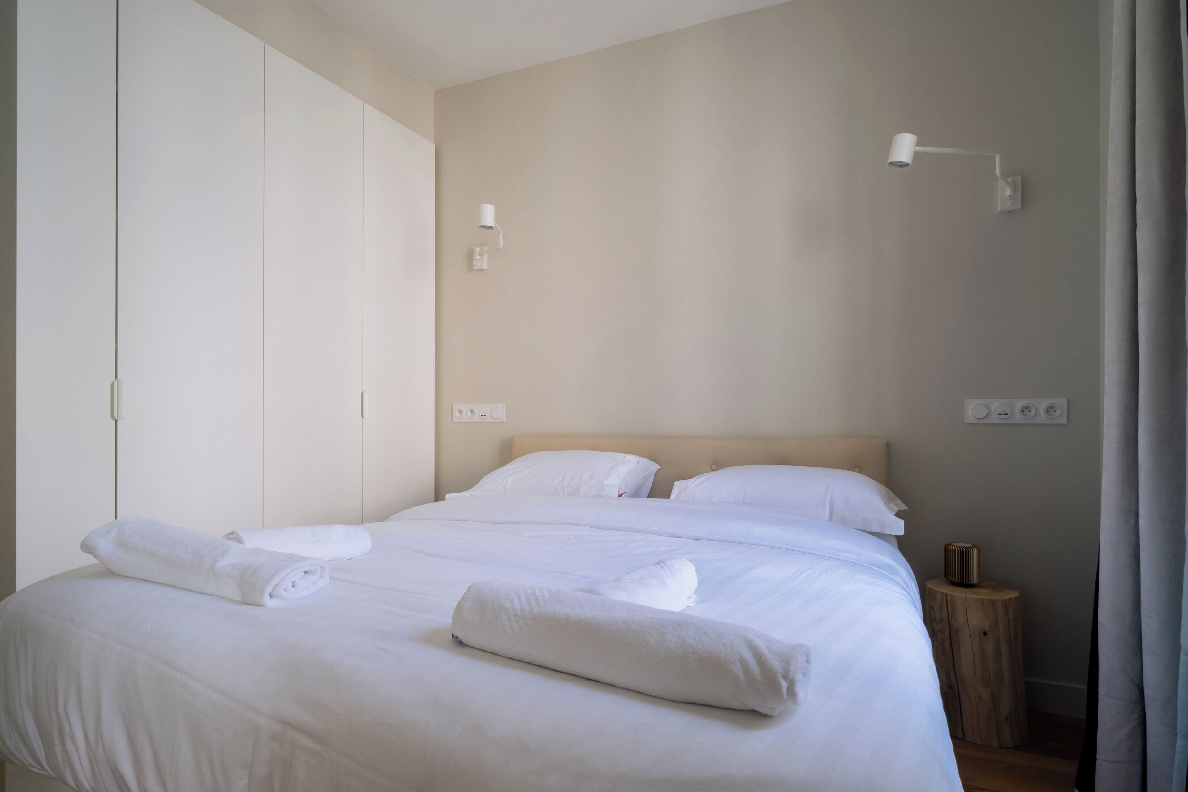 1 bedroom, internet, bed sheets