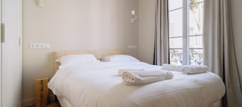 Modern & Serene 1BR Apartment in Paris