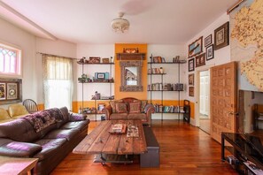 Ảnh chưa phân loại, 5 trong số 35 ảnh, nút