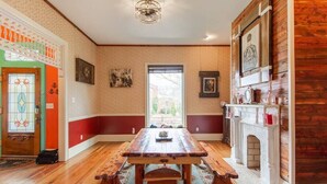 Unclassified image, 2 of 35, button - The Purple House (Nashville)
