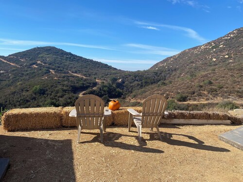 Modern Farmhouse Hideaway near San Diego