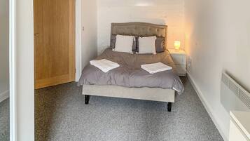 3 habitaciones, wifi gratis y ropa de cama