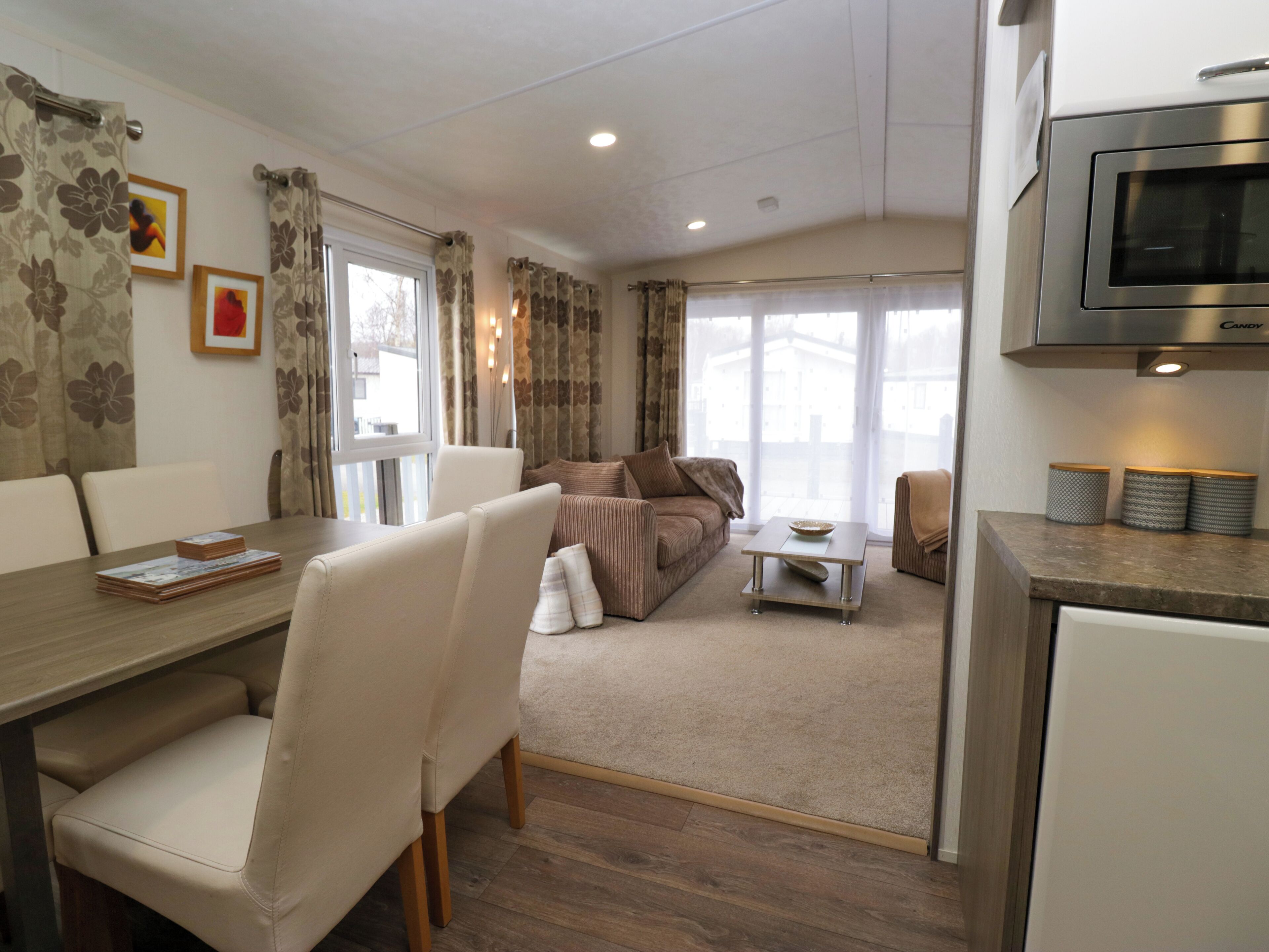 Cottage | Living area