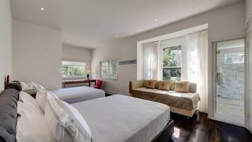 獨棟房屋, 多張床, 庭院, 花園景觀 | 4 間臥室、熨斗/熨衣板、免費無線上網、床單