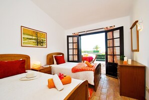 5 bedrooms, in-room safe, iron/ironing board, free WiFi