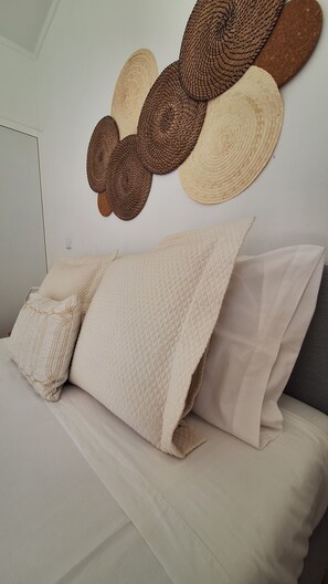 2 chambres, fer et planche Ă repasser, Wi-Fi gratuit, draps fournis