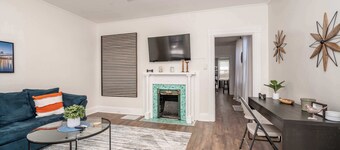 Historic Ludlow Apt A