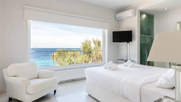 5 camere, una cassaforte in camera, una scrivania, insonorizzazione