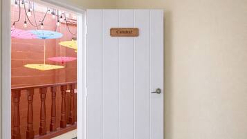 Standard Room | Desk, laptop workspace, free WiFi, bed sheets