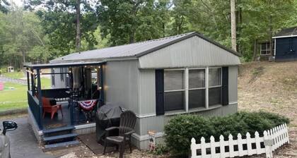 Buchanan Resort 2 Bed/ 1 Bath Lake Retreat