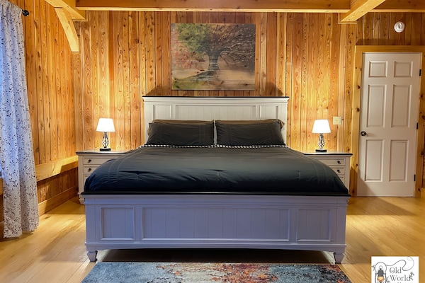 1st fl master king suite