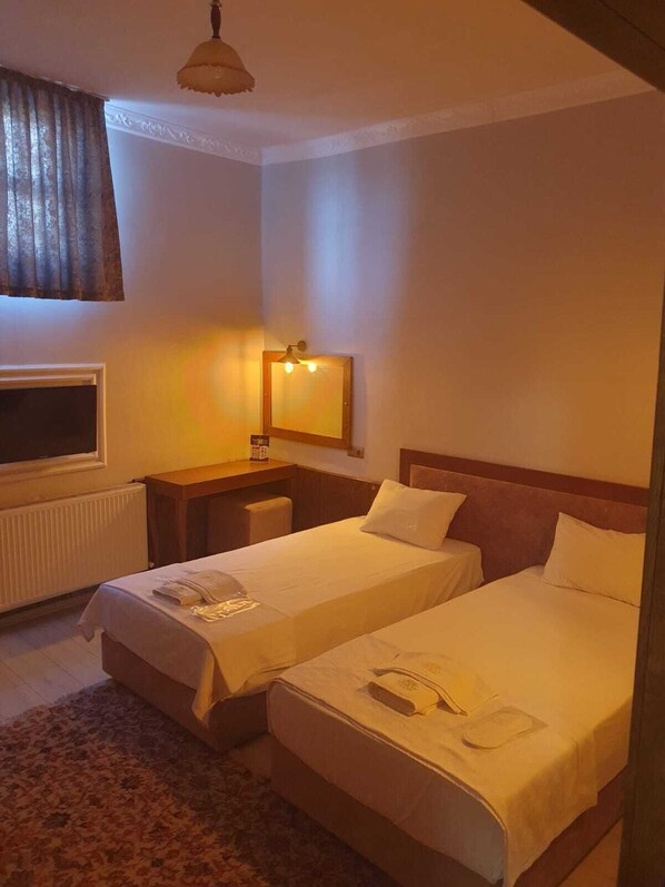 Economy Double or Twin Room, 1 Bedroom, Non Smoking | Premium bedding, minibar (some free items), soundproofing, WiFi (free) - Mesken Cave Suites (Avanos)
