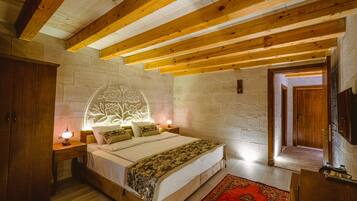 Comfort Double or Twin Room, Valley View | Premium bedding, free minibar items, free WiFi, bed sheets