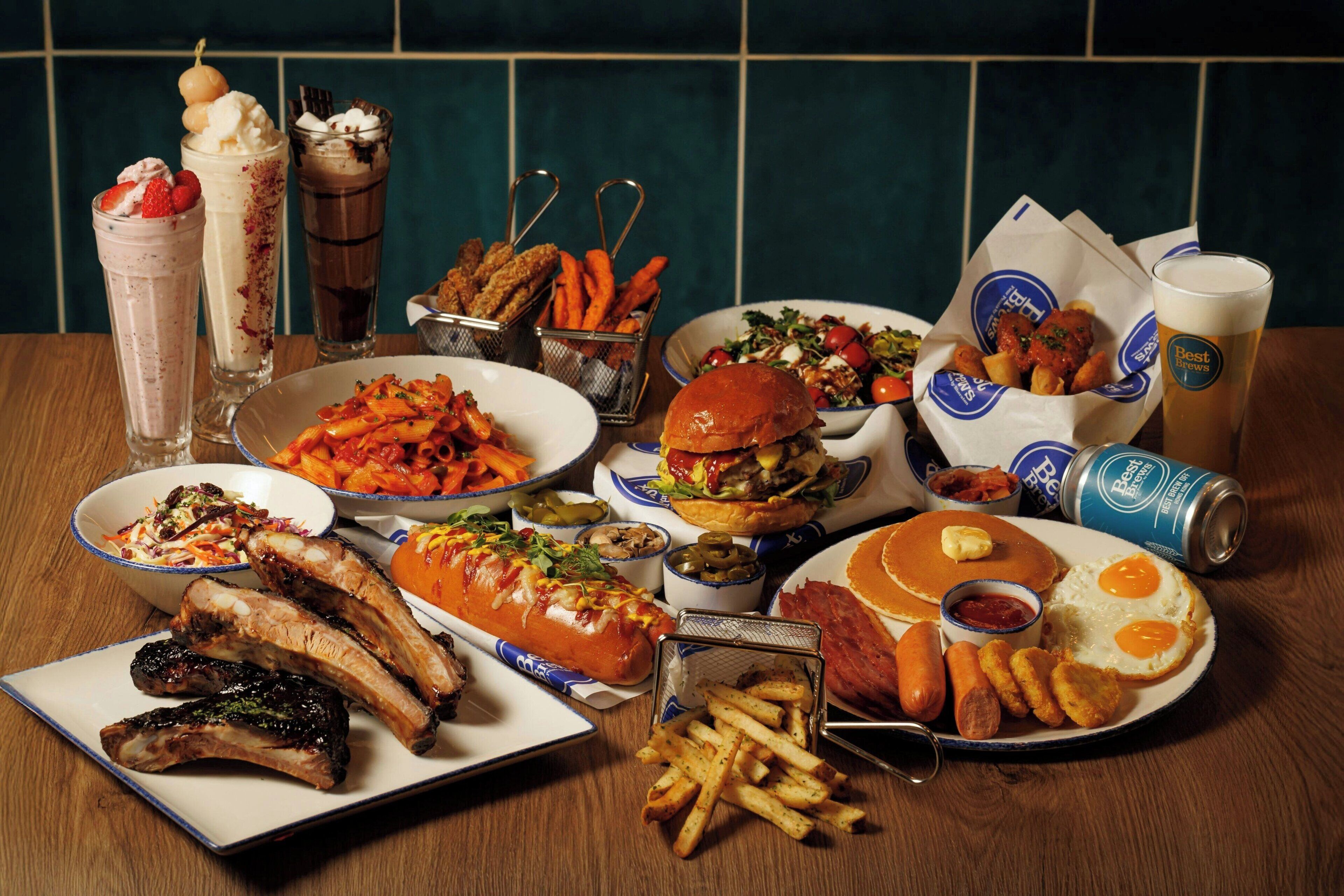 2 restaurants, lunch served