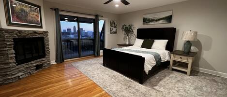 3 habitaciones, caja de seguridad en la habitación y escritorio