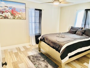 5 dormitorios, escritorio, tabla de planchar con plancha y wifi