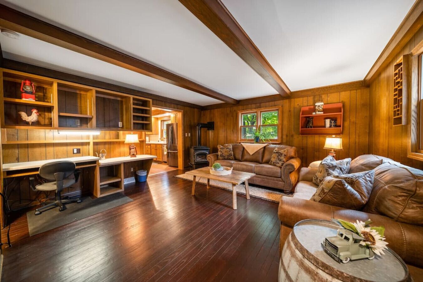 Televisor intel·ligent i estèreo 