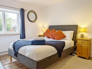 2 dormitoris, planxa i posts de planxar, wifi gratuïta i roba de llit 