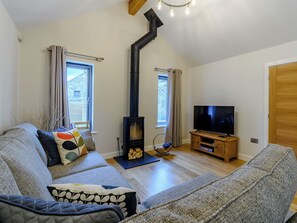 TV, fireplace - 2 bedroom accommodation in Thornton le Dale, near Pickering (Thornton le Dale, near Pickering)