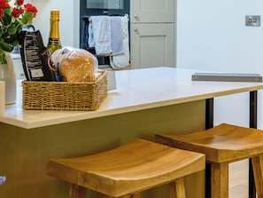 Dining - 2 bedroom accommodation in Thornton le Dale, near Pickering (Thornton le Dale, near Pickering)