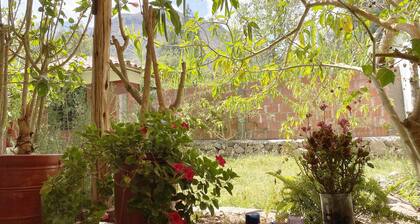 Private Loft, 3 bedrooms with terrace and garden
