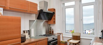 Glen Oirig, upper level apartment with sea views