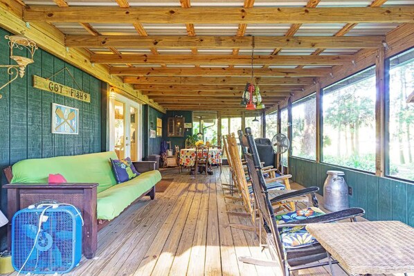 Interior - Riverfront Home with Boat Dock (Lake Panasoffkee)