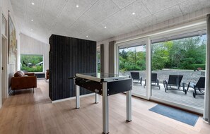 Game room - Gorgeous home in Oksbøl with sauna (Oksbøl)