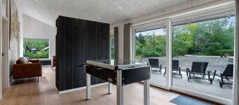 Gorgeous home in Oksbøl with sauna