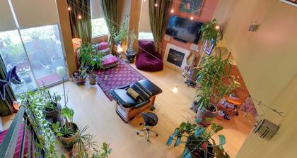 Cozy Emeryville Studio, Near Beaches & Parks!