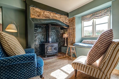 Church End Cottage | Cotswolds Holiday Let | 3 Beds & Sleeps 6